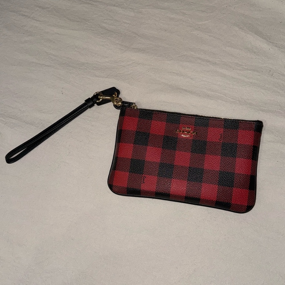 Medium Coach Wristlet